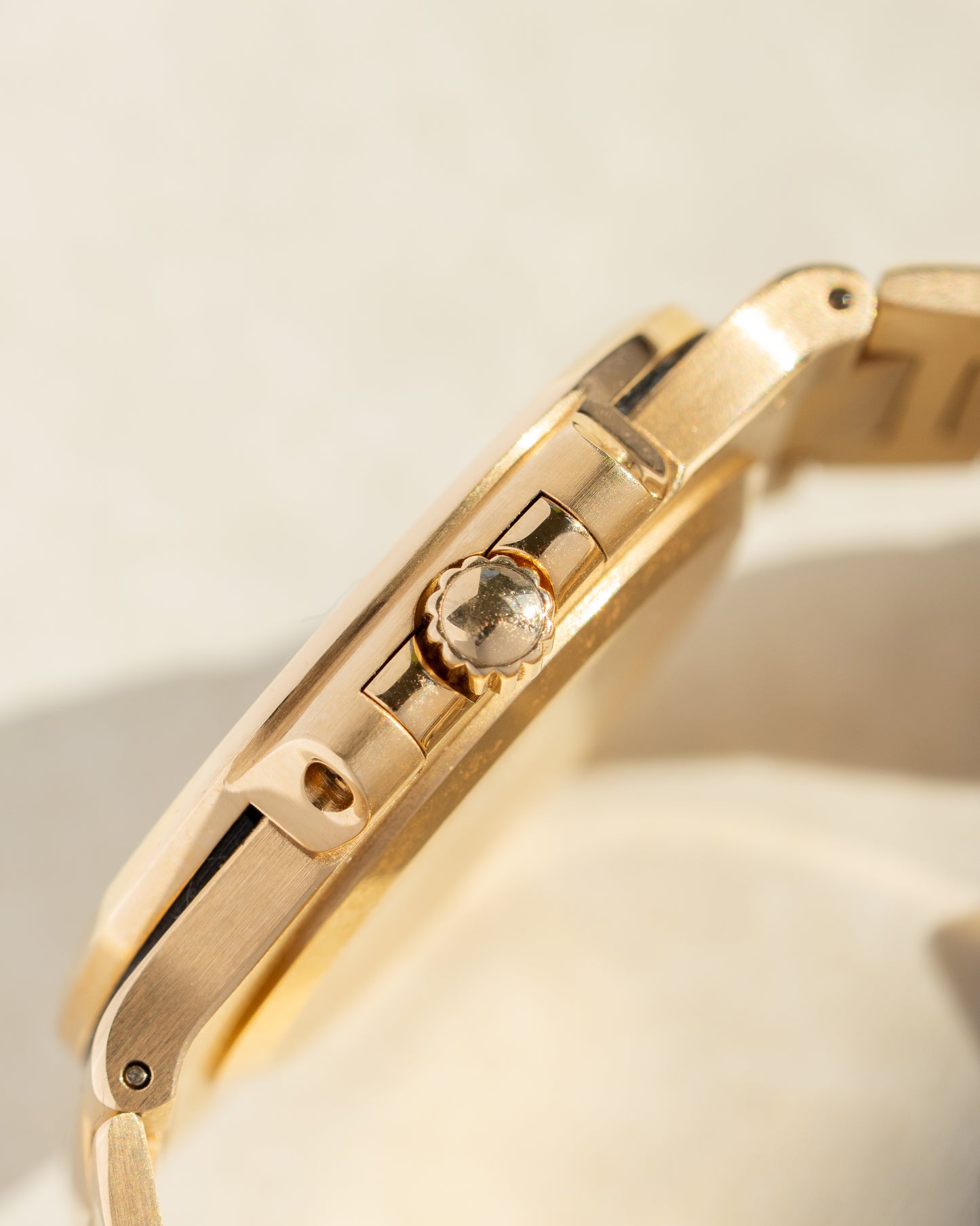 Patek Philippe Nautilus 3800J 'Diamond'