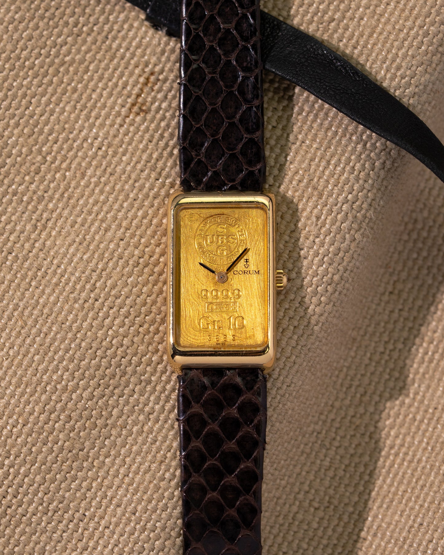 Corum 10g Ignot 999.9 'Bank Of Switzerland' Yellow Gold.